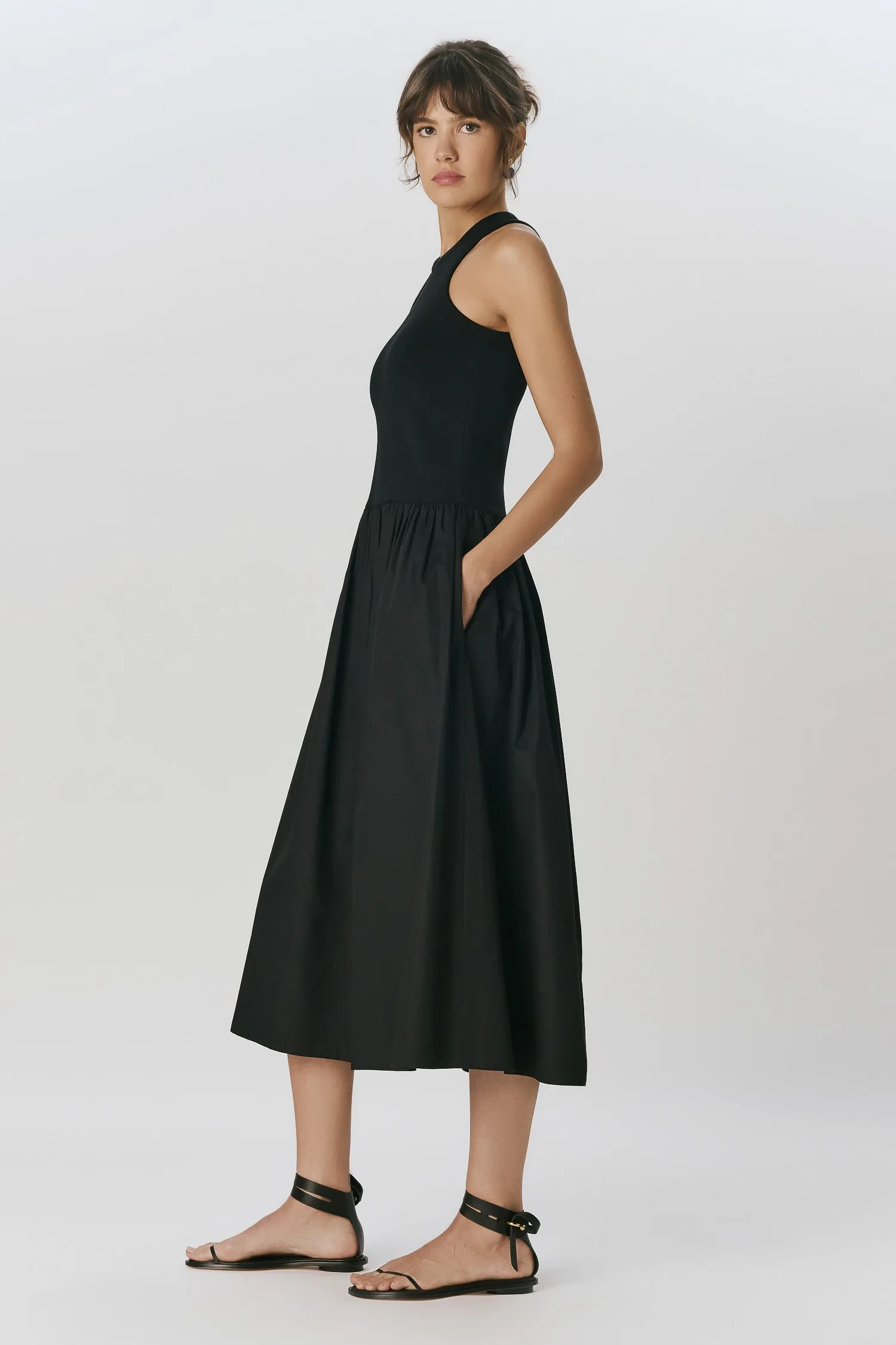 4-007827_VESTIDO-MALHA-NADADOR-PRETO_ANDREAMARQUES--3-