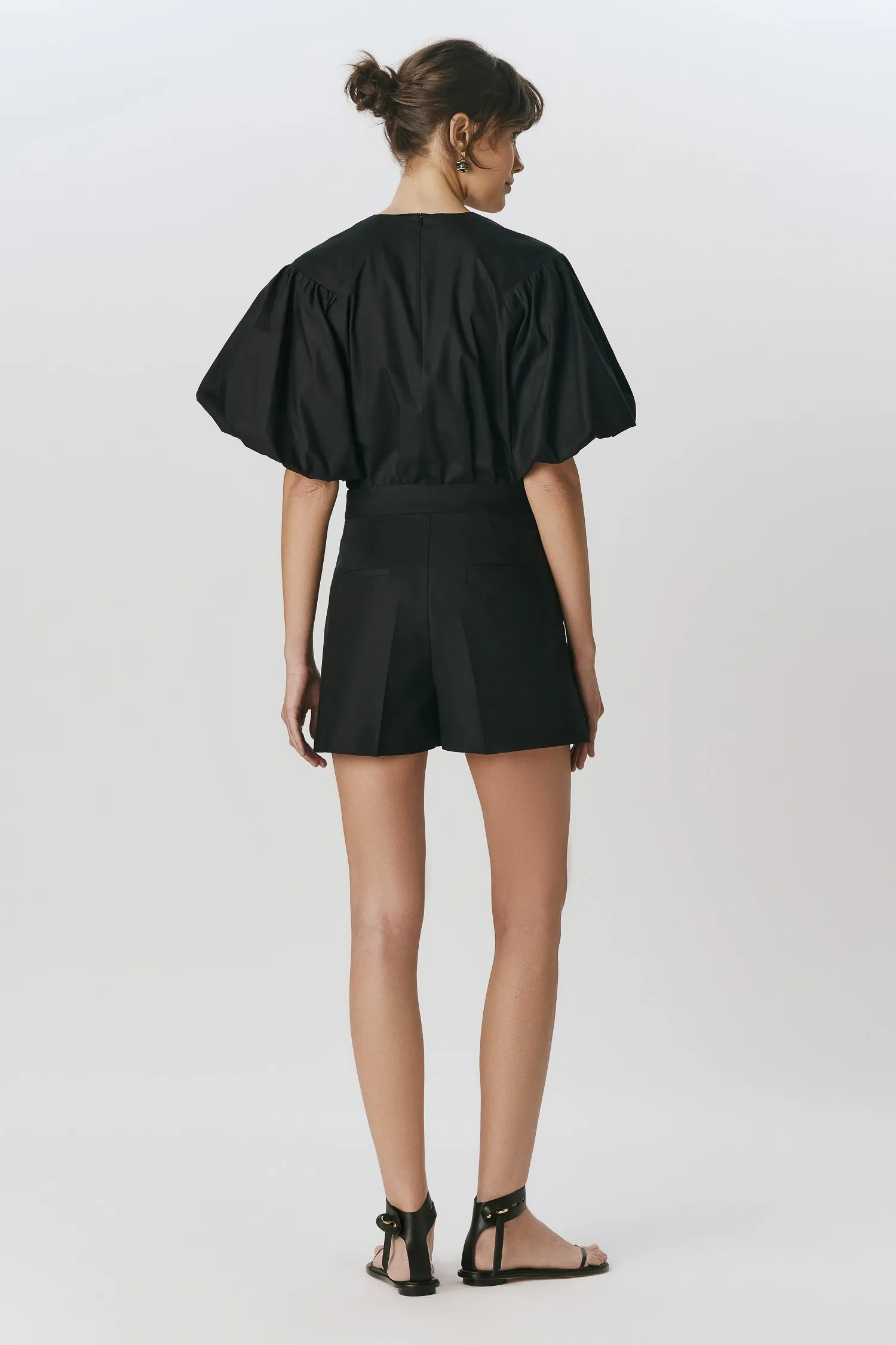 3-007773_SHORT_PREGAS_VINCO_PRETO_ANDREAMARQUES--10-