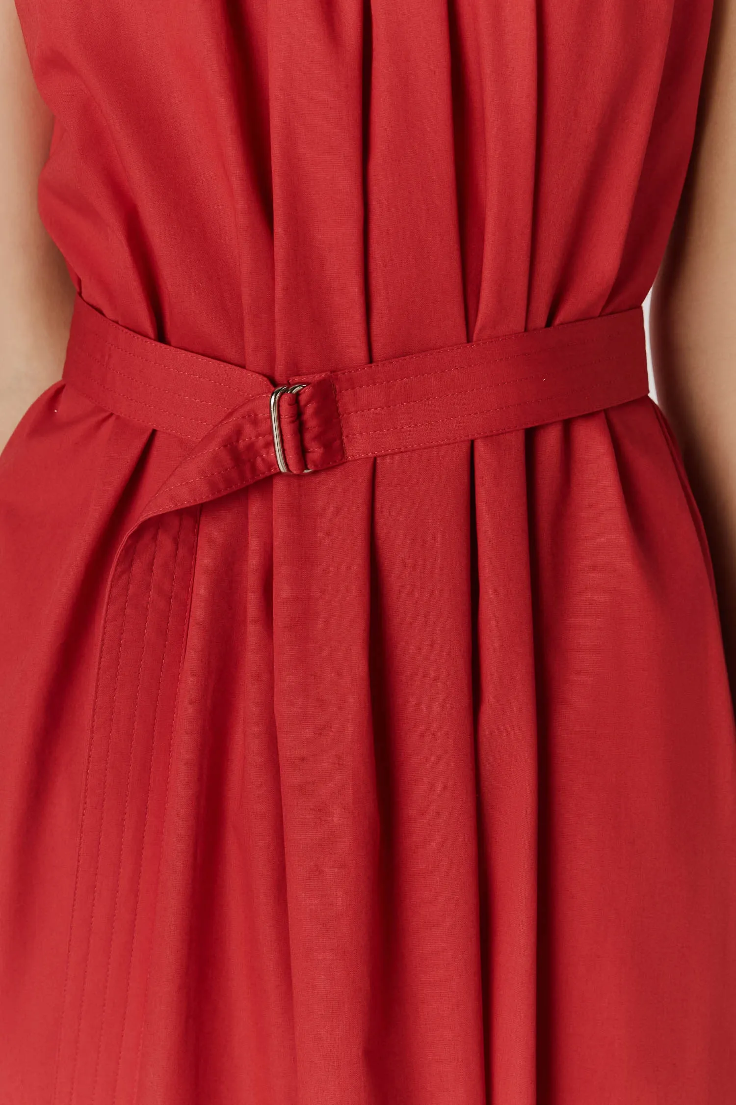 6-007837_VESTIDO_DECOTE_ALTO_FITAS_VERMELHO_ANDREAMARQUES--8-