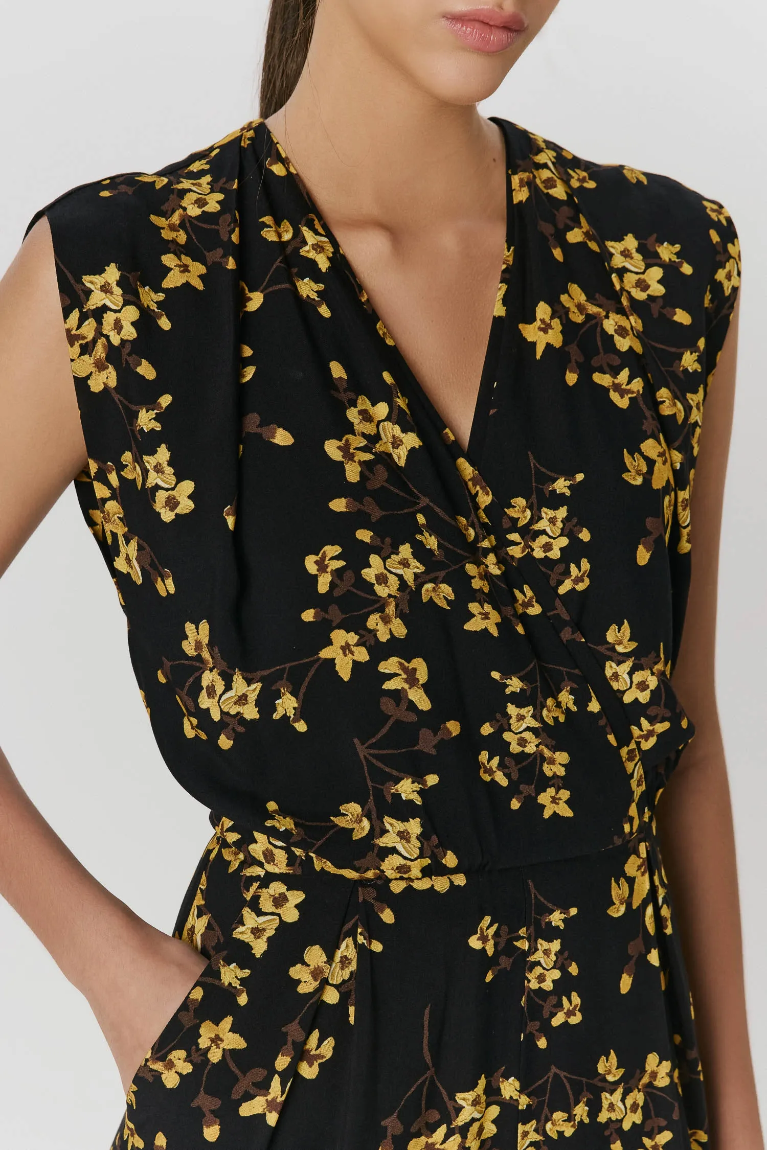 5-007840_MACACAO_SEM_MANGAS_CEREJEIRA_PRETO_ANDREAMARQUES--5-