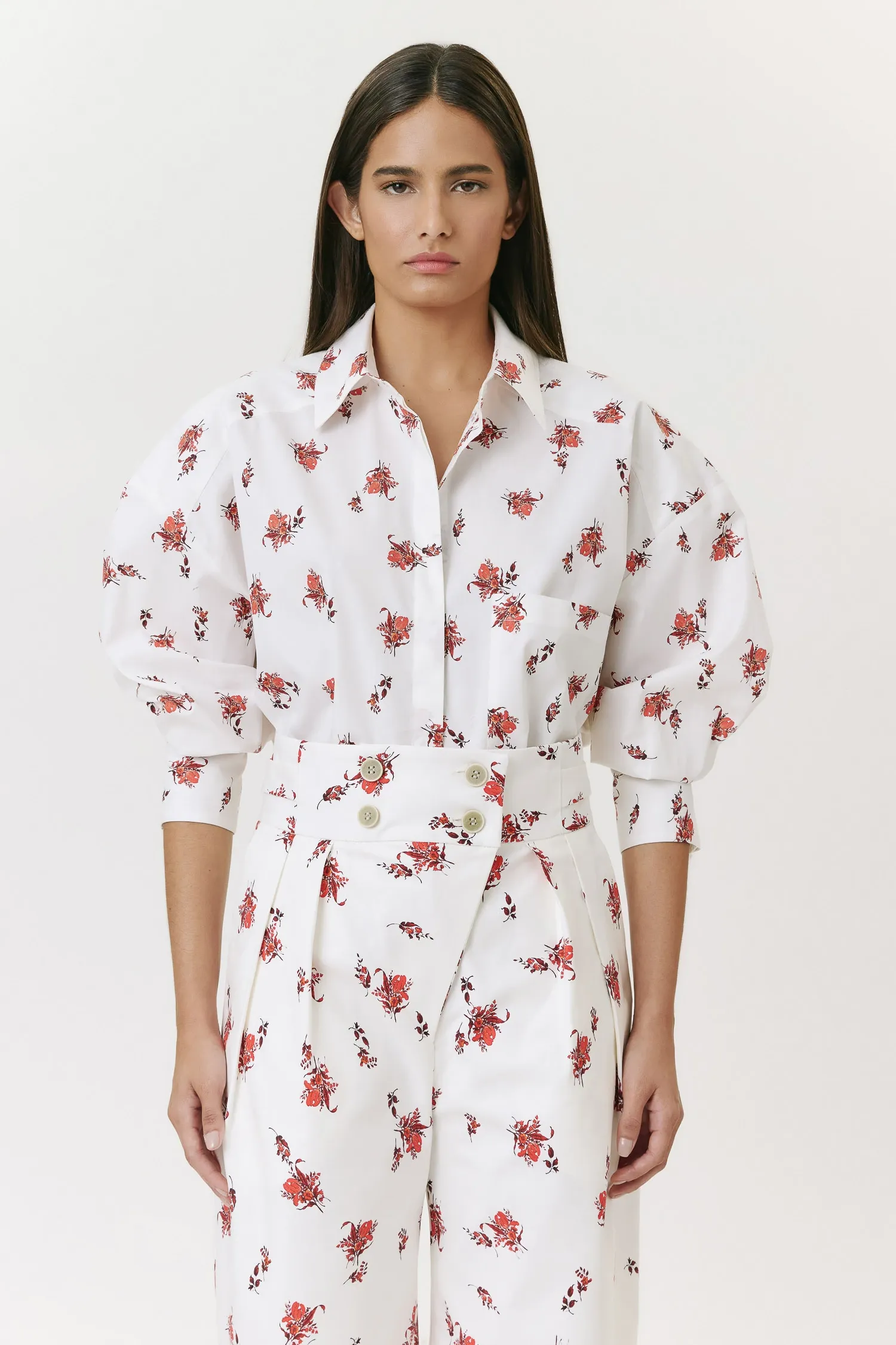 3-008144_CAMISA_BOX_BOLSO_TULIPA_OFFWHITE_ANDREAMARQUES--7-