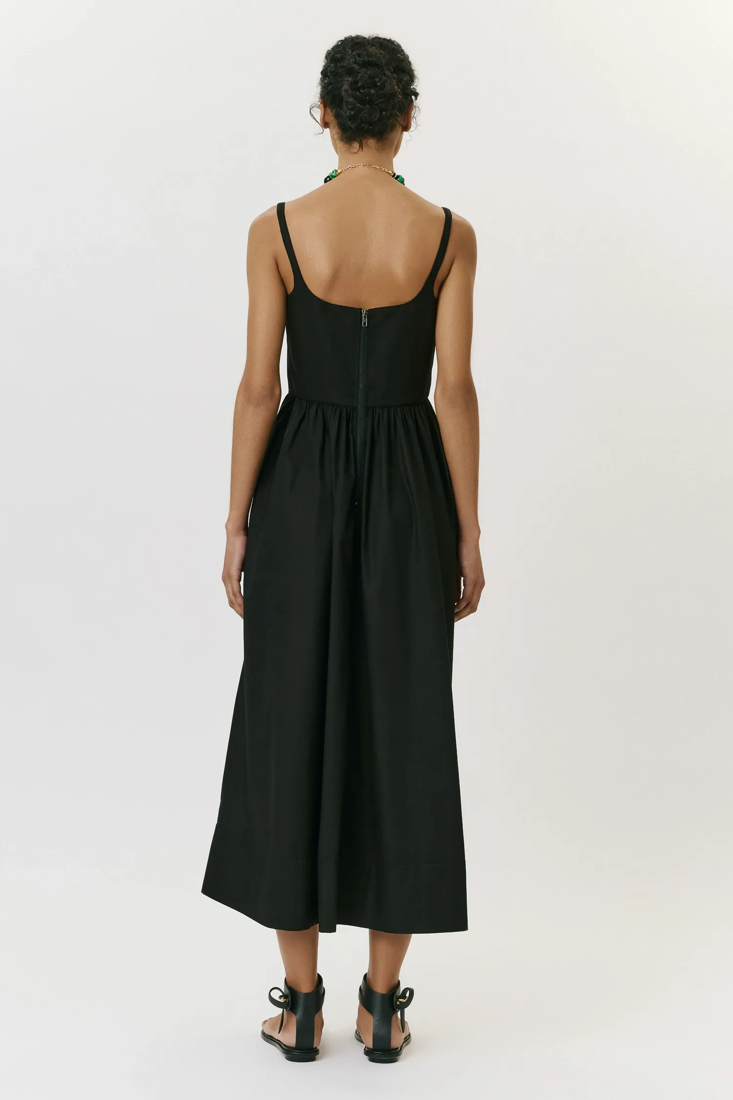 3-008148_VESTIDO_DECOTE_QUADRADO_FRANZIDO_PRETO_ANDREAMARQUES--3-