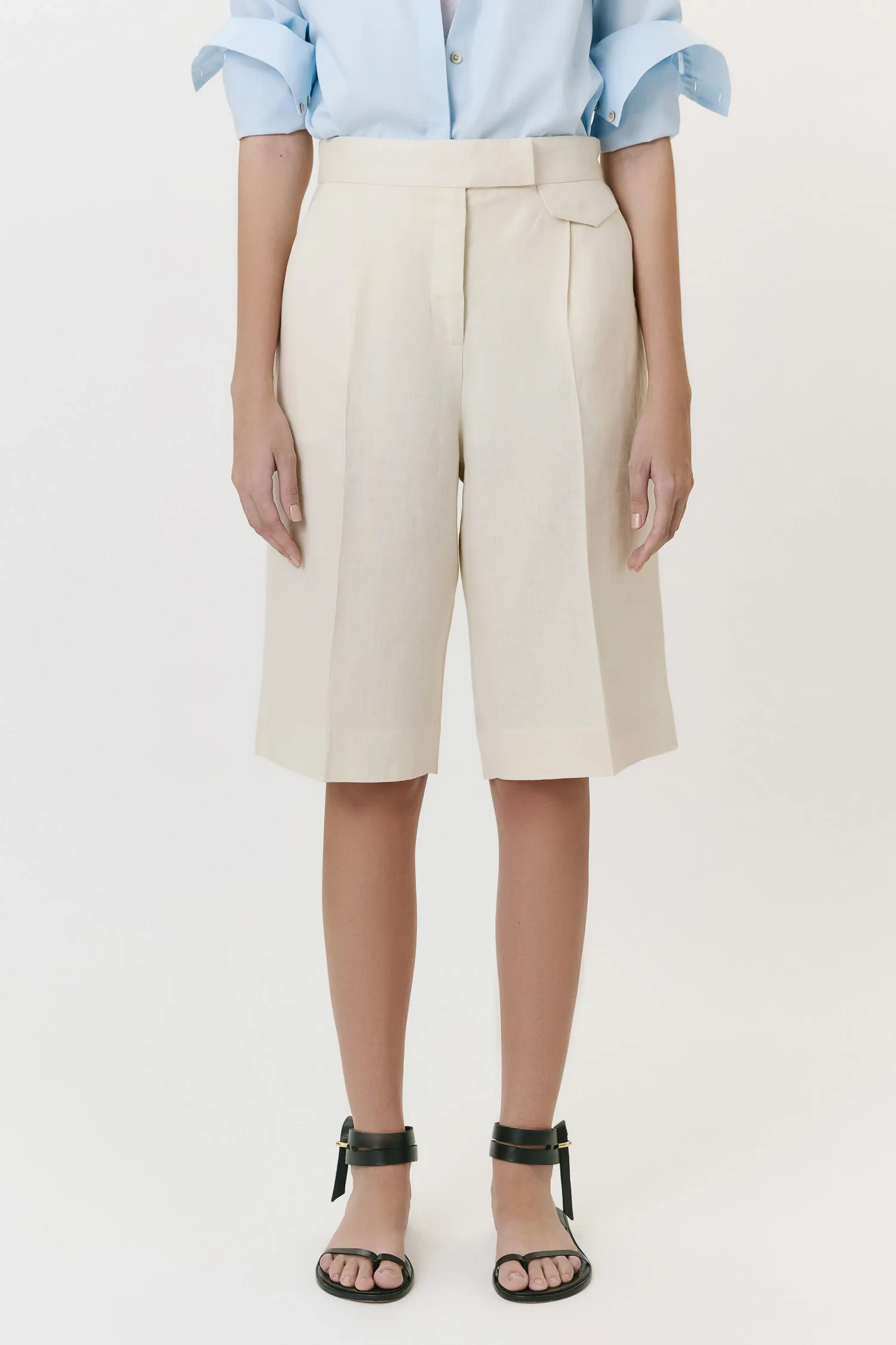 2-07289_BERMUDA_DE_LINHO_PREGAS_MARFIM_ANDREAMARQUES--1-