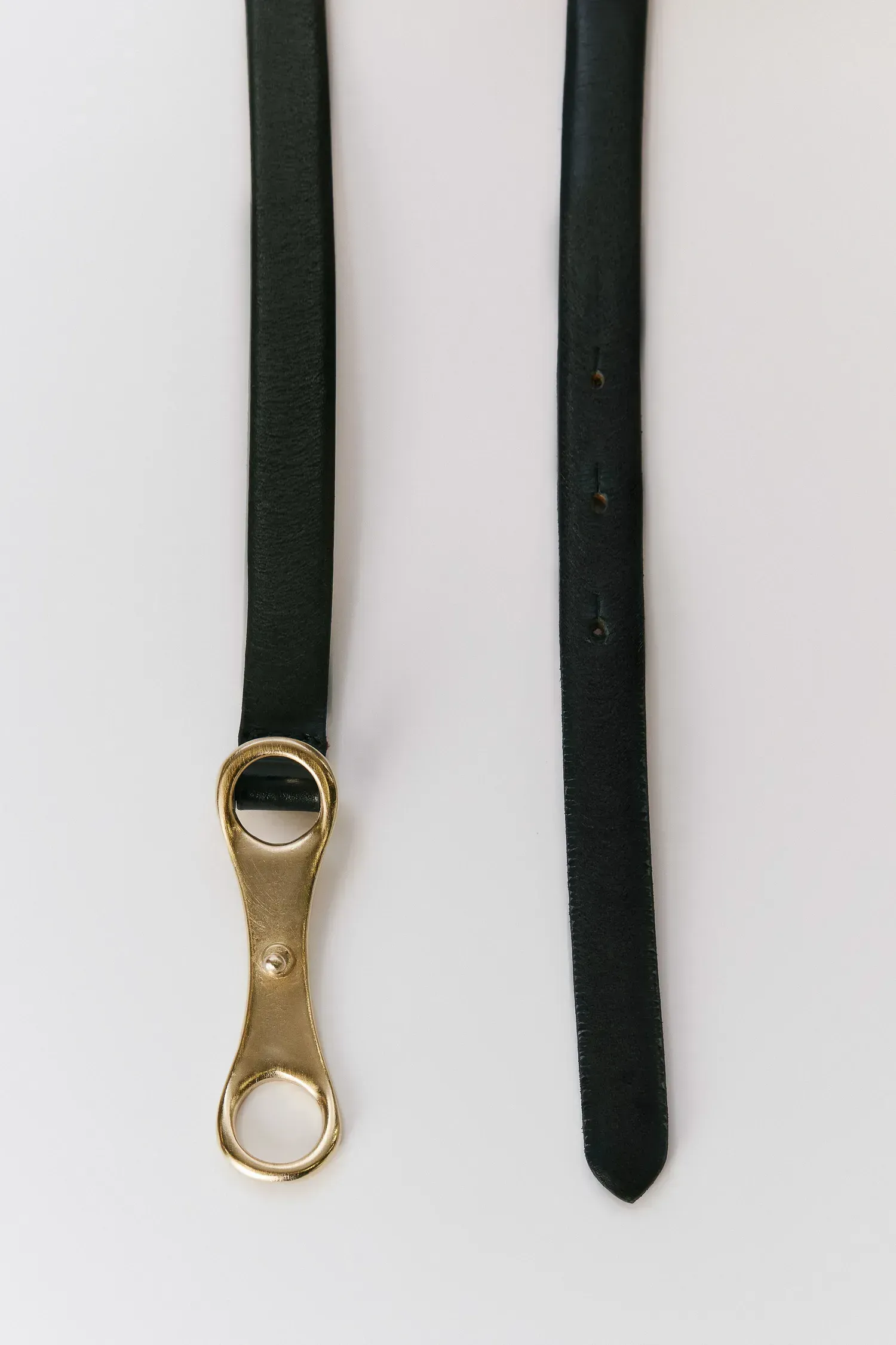 CI39268_CINTO_COURO_FINO_FIVELA_PRETO_ANDREAMARQUES--2-