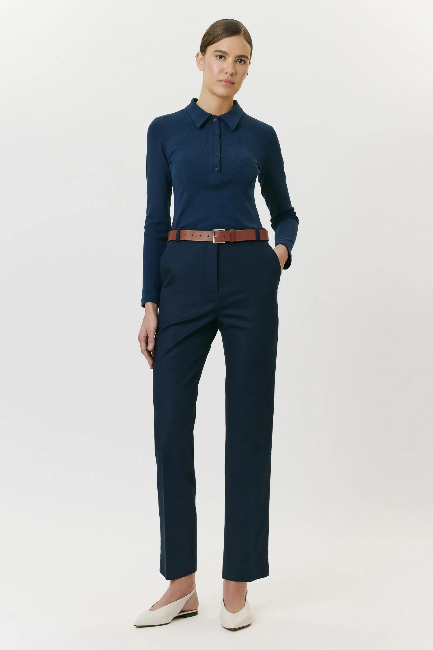 3-007969_CALCA-RETA_BOLSO_FACA_MARINHO_ANDREAMARQUES--7-