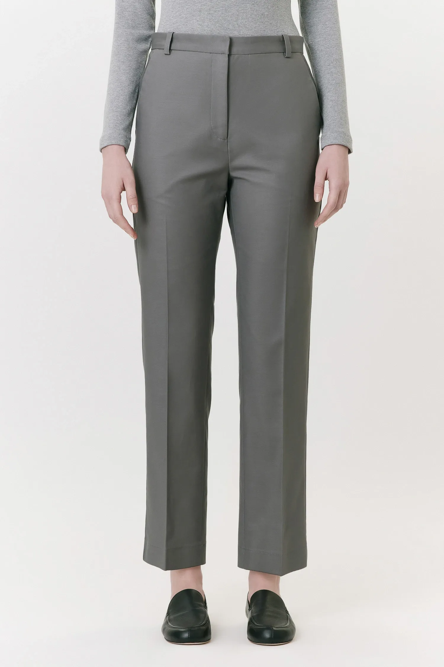 2-007969_CALCA-RETA_BOLSO_FACA_GRAFITE_ANDREAMARQUES