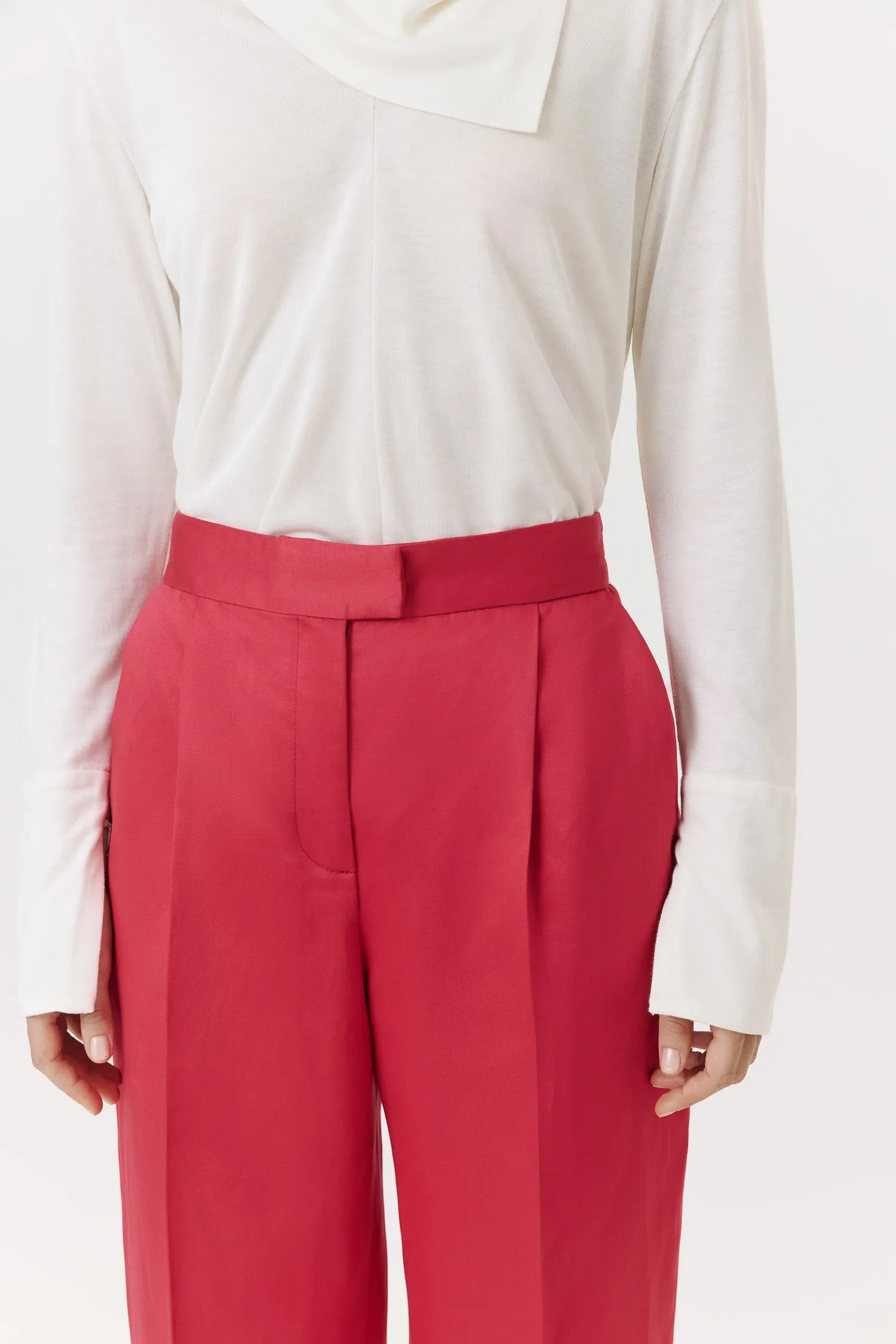 4-008013_CALCA_LONGA_PREGA_RASA_MAGENTA_ANDREA_MARQUES--3-