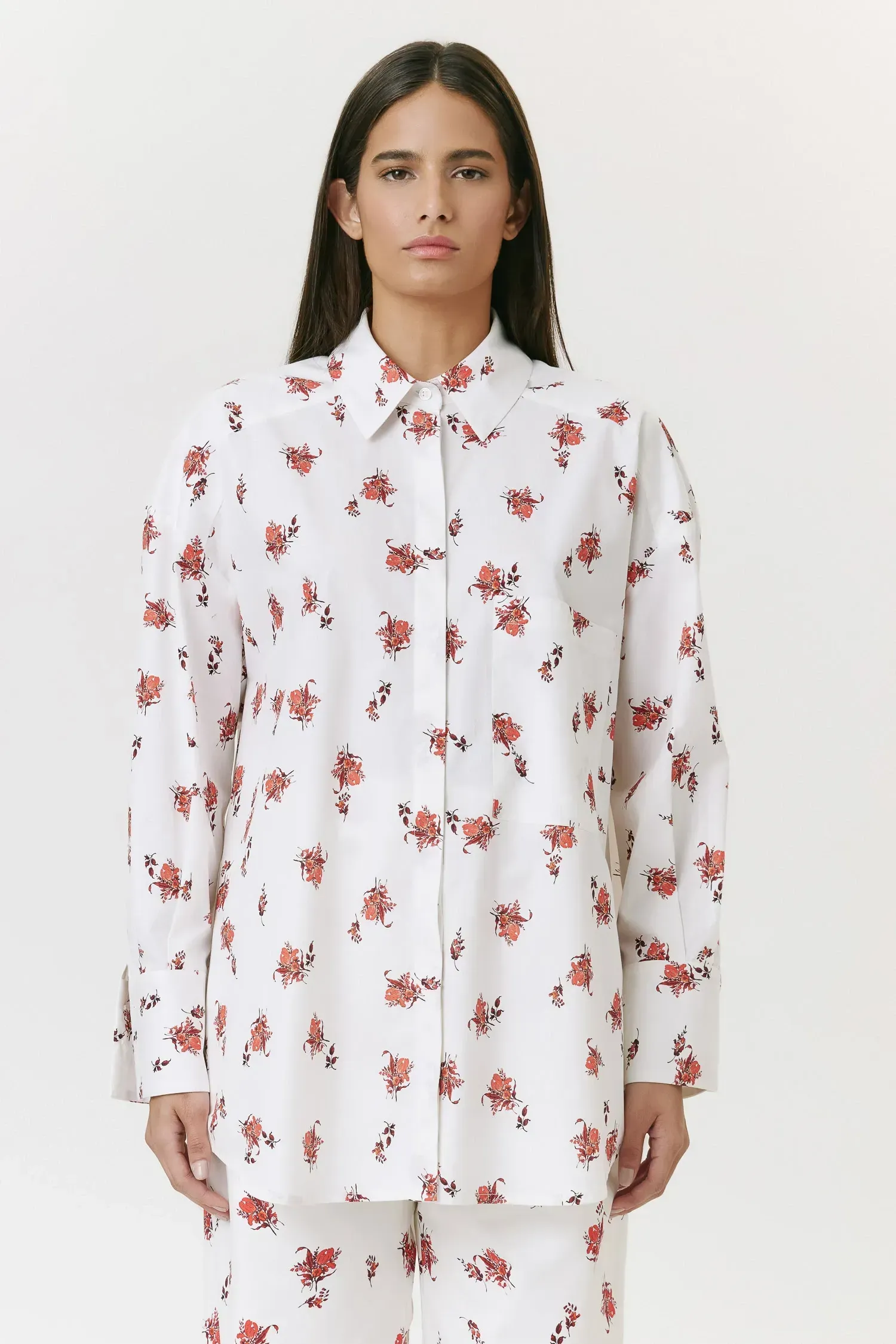 1-008144_CAMISA_BOX_BOLSO_TULIPA_OFFWHITE_ANDREAMARQUES--1-